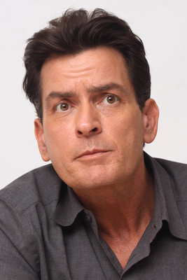 Charlie Sheen puzzle G560651