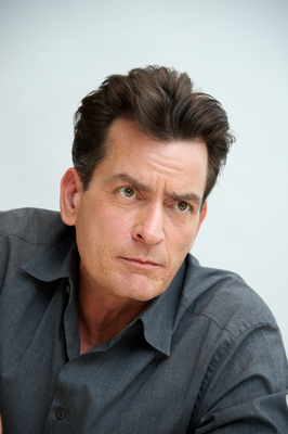 Charlie Sheen puzzle G560658