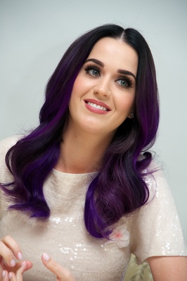 Katy Perry puzzle G561860