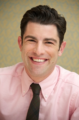Max Greenfield Poster G562231