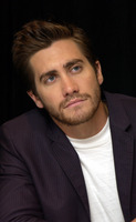 Jake Gyllenhaal sweatshirt #990827