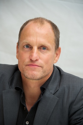 Woody Harrelson Mouse Pad G562544