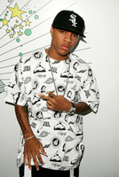 Bow Wow t-shirt #993131
