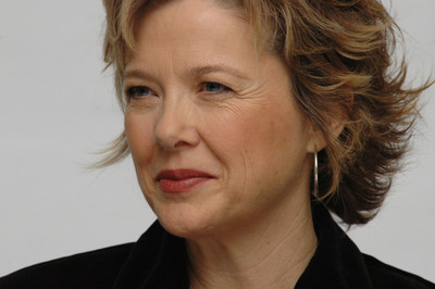 Annette Bening puzzle G565263