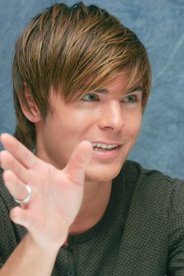 Zac Efron Mouse Pad G568881