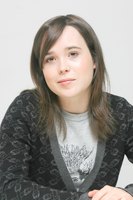 Ellen Page Mouse Pad G568938