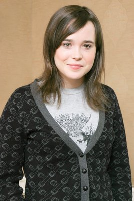Ellen Page Mouse Pad G568947