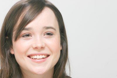 Ellen Page Mouse Pad G568950