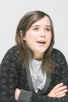 Ellen Page Longsleeve T-shirt #997844