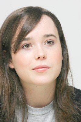 Ellen Page Mouse Pad G568969