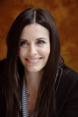 Courtney Cox Poster G569480