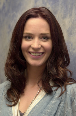 Emily Blunt Stickers G572099