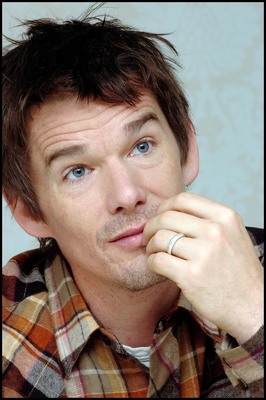 Ethan Hawke Mouse Pad G572254