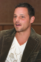 Justin Chambers Mouse Pad G573577