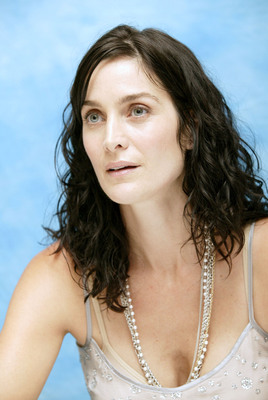 Carrie-Anne Moss Stickers G574982