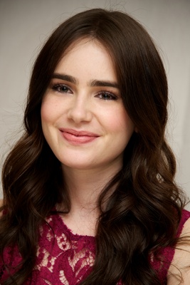 Lily Collins Stickers G576834