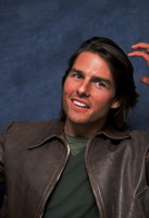 Tom Cruise sweatshirt #1008449