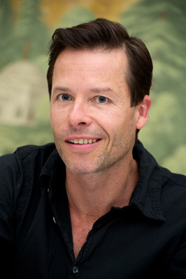 Guy Pearce puzzle G583901