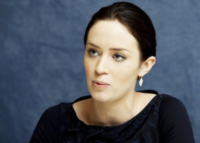 Emily Blunt Stickers G585376