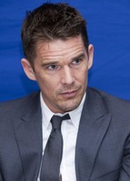 Ethan Hawke Mouse Pad G585831