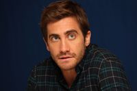 Jake Gyllenhaal sweatshirt #1015667
