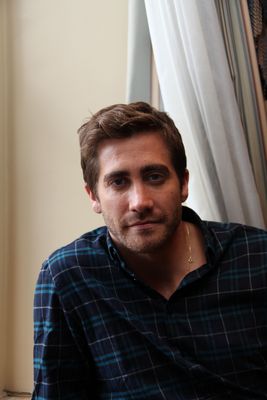 Jake Gyllenhaal tote bag #G586626