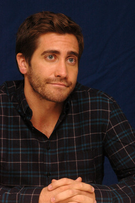 Jake Gyllenhaal tote bag #G586643