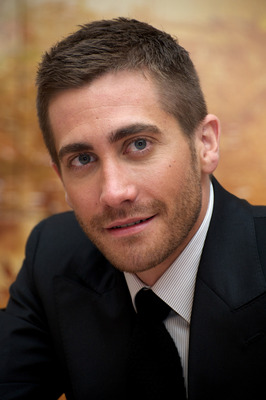 Jake Gyllenhaal tote bag #G586649