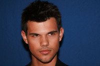 Taylor Lautner Mouse Pad G586950