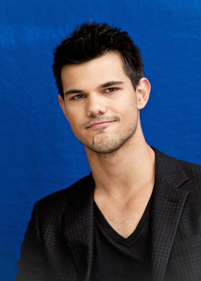 Taylor Lautner Mouse Pad G586955