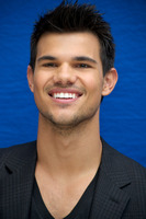 Taylor Lautner Mouse Pad G586957