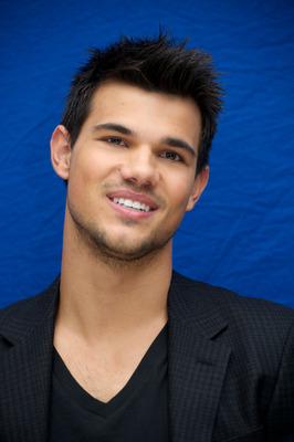 Taylor Lautner Mouse Pad G586965