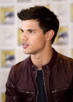 Taylor Lautner Mouse Pad G586989