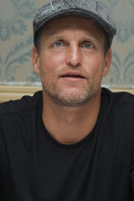 Woody Harrelson puzzle G587114