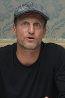 Woody Harrelson Mouse Pad G587126