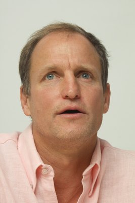 Woody Harrelson Mouse Pad G587136