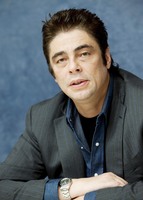 Benicio del Toro tote bag #G587547