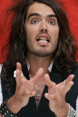 Russell Brand Poster G592433