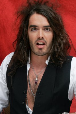 Russell Brand Poster G592437