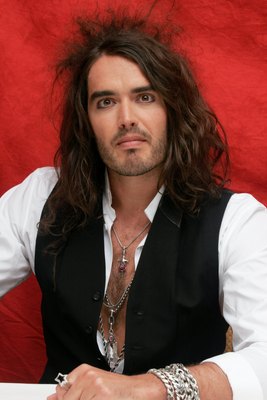 Russell Brand Poster G592446