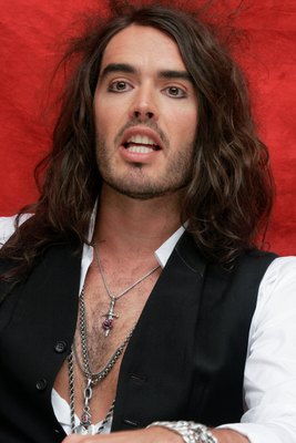 Russell Brand Poster G592447