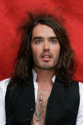 Russell Brand Poster G592459