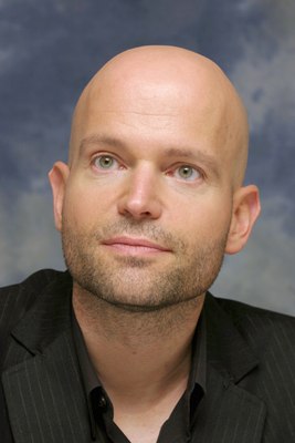 Marc Forster Stickers G593353