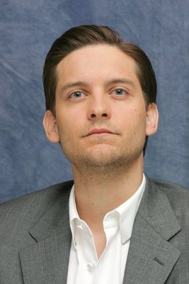 Tobey Maguire puzzle G595166