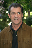 Mel Gibson Longsleeve T-shirt #1025268