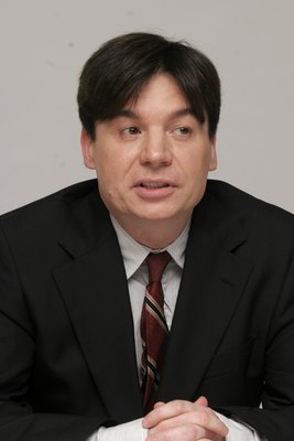 Mike Myers Poster G596482