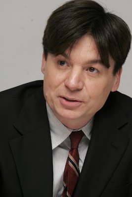 Mike Myers Poster G596494