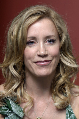 Felicity Huffman puzzle G602264