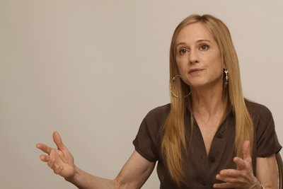 Holly Hunter puzzle G603392