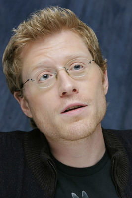 Anthony Rapp Mouse Pad G604668